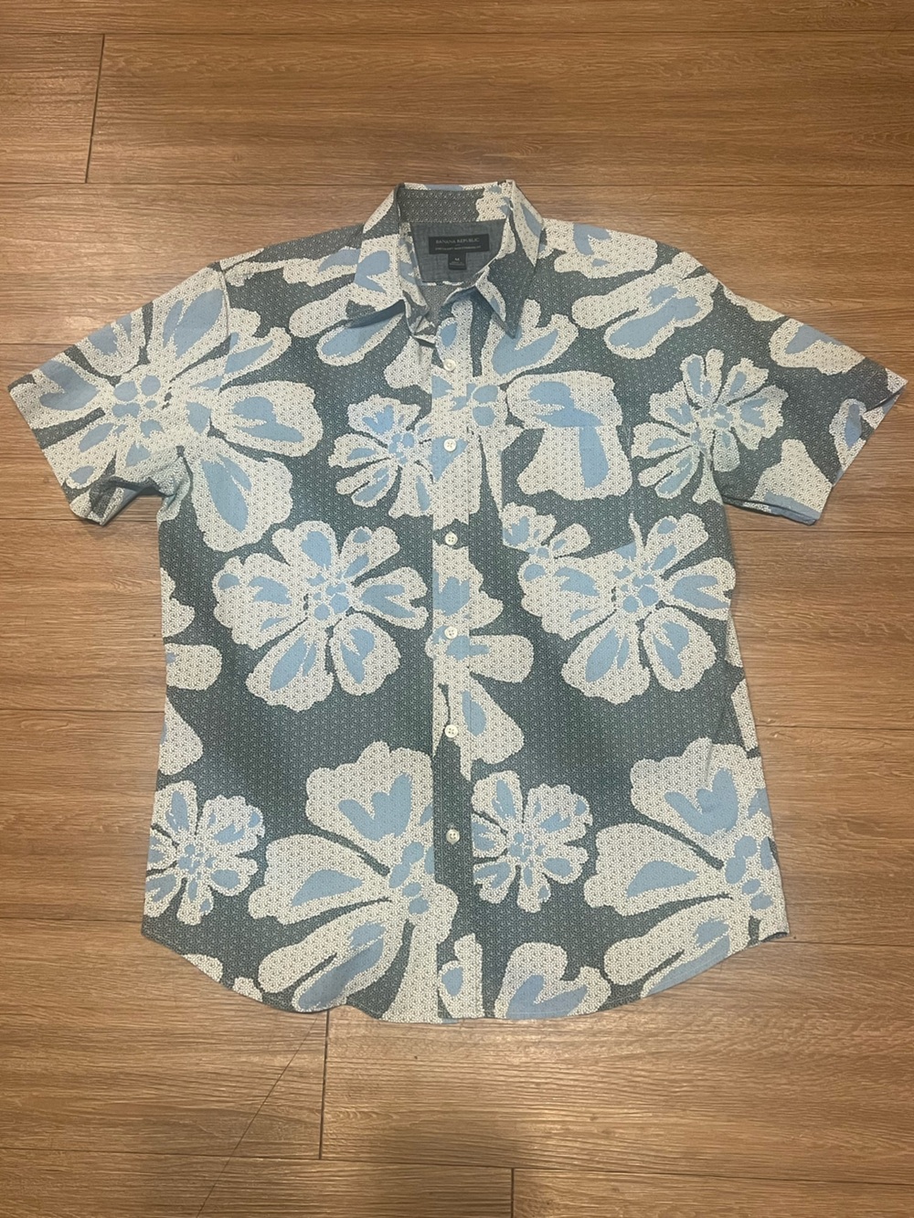 Banana Republic Girls Floral Button-Front Dress in Blue & Cream